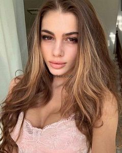 Аня — эротические фото