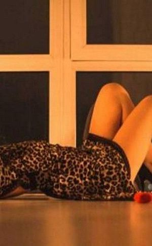 Даша — эротические фото